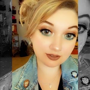 Meet your Posher, Dani